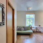 Centre Sun Apartment *