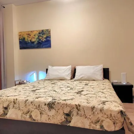 Centre Sun Lejlighed